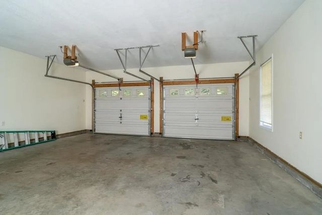 2178 CHURCHVILLE AVE, Staunton, VA 24401