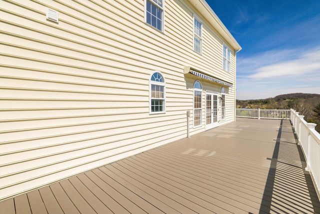 2178 CHURCHVILLE AVE, Staunton, VA 24401