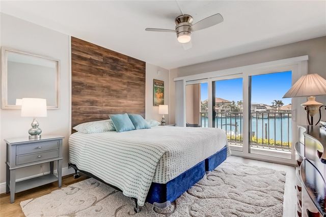 51 ISLAND WAY 104, Clearwater Beach, FL 33767