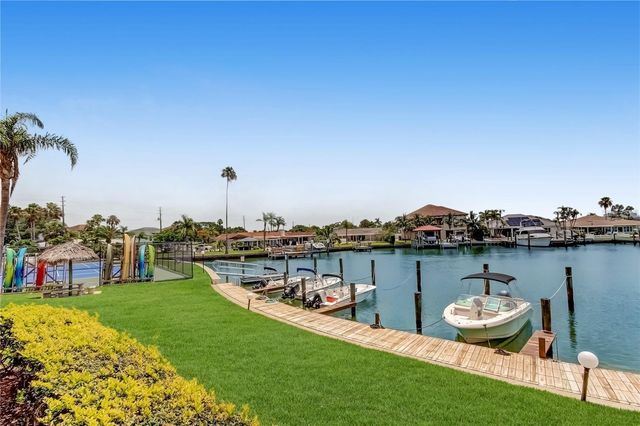 51 ISLAND WAY 104, Clearwater Beach, FL 33767