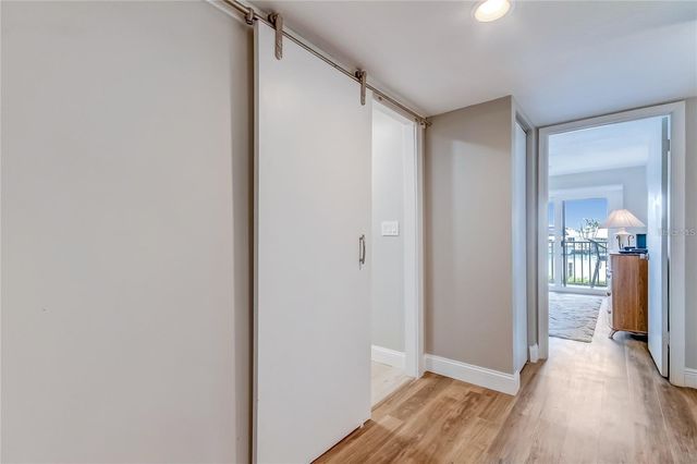 51 ISLAND WAY 104, Clearwater Beach, FL 33767