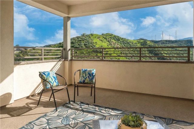 26720 Afton Lane, Valencia, CA 91381