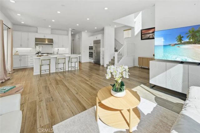 26720 Afton Lane, Valencia, CA 91381