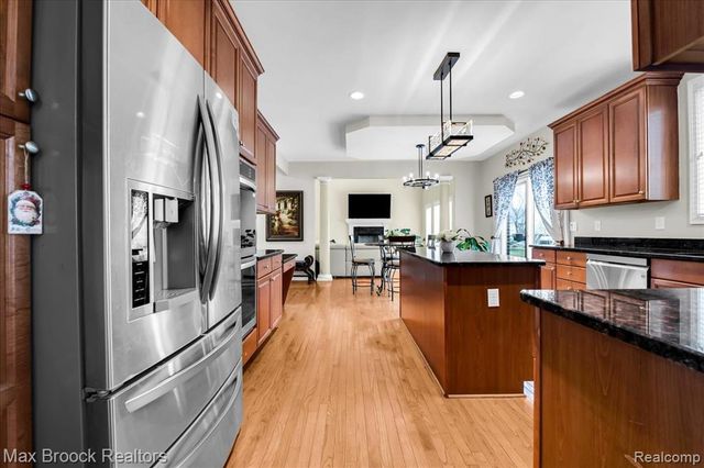 29750 Martell Court, Novi, MI 48377