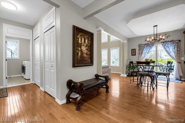 29750 Martell Court, Novi, MI 48377