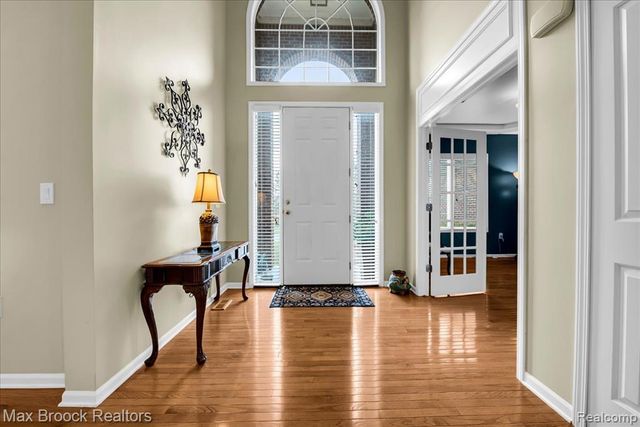 29750 Martell Court, Novi, MI 48377