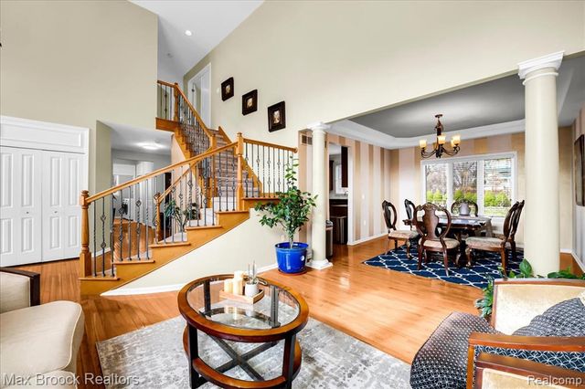 29750 Martell Court, Novi, MI 48377