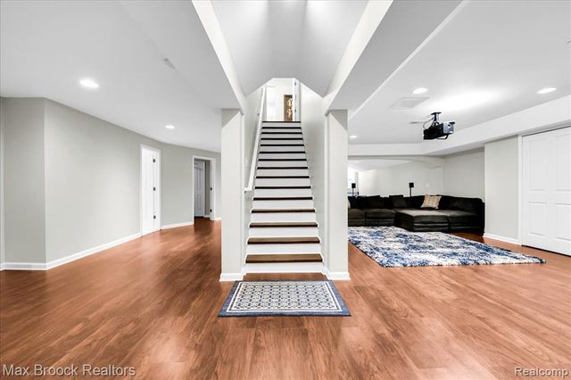 29750 Martell Court, Novi, MI 48377