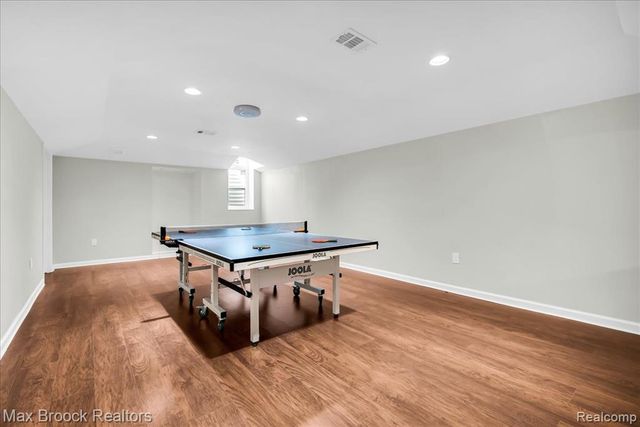 29750 Martell Court, Novi, MI 48377
