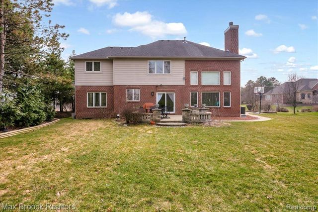29750 Martell Court, Novi, MI 48377