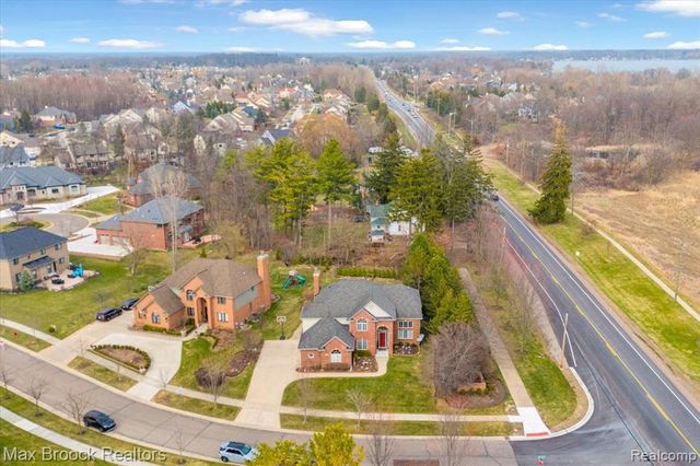 29750 Martell Court, Novi, MI 48377