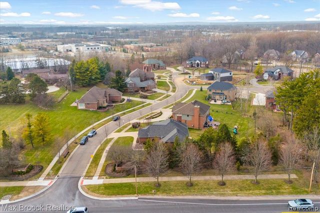 29750 Martell Court, Novi, MI 48377