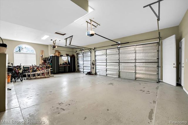 29750 Martell Court, Novi, MI 48377