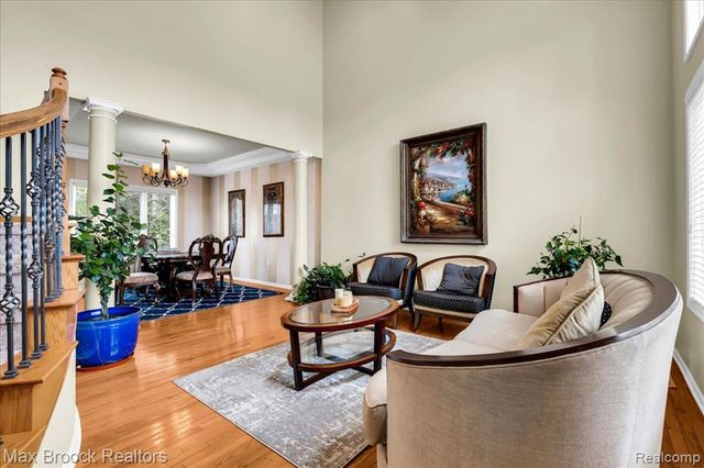 29750 Martell Court, Novi, MI 48377