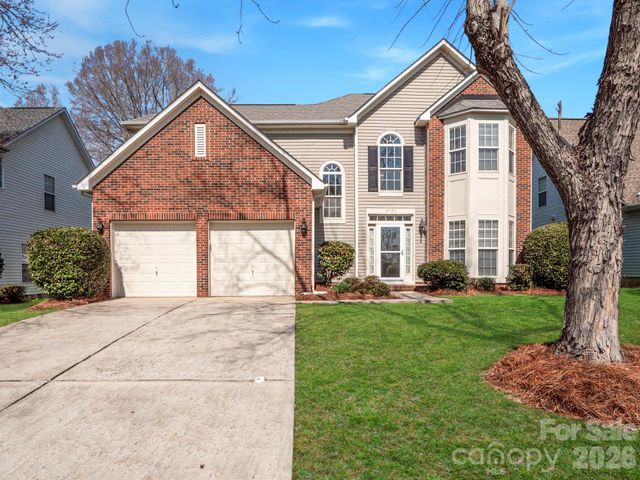 8723 Huntland Court, Charlotte, NC 28277