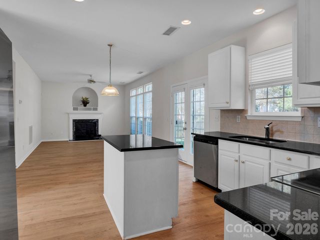 8723 Huntland Court, Charlotte, NC 28277