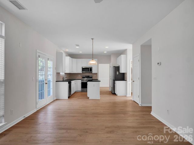 8723 Huntland Court, Charlotte, NC 28277