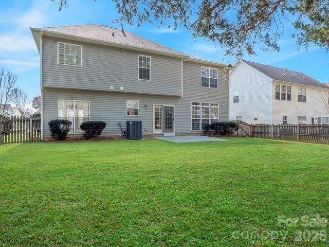 8723 Huntland Court, Charlotte, NC 28277