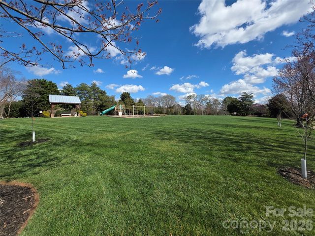 8723 Huntland Court, Charlotte, NC 28277