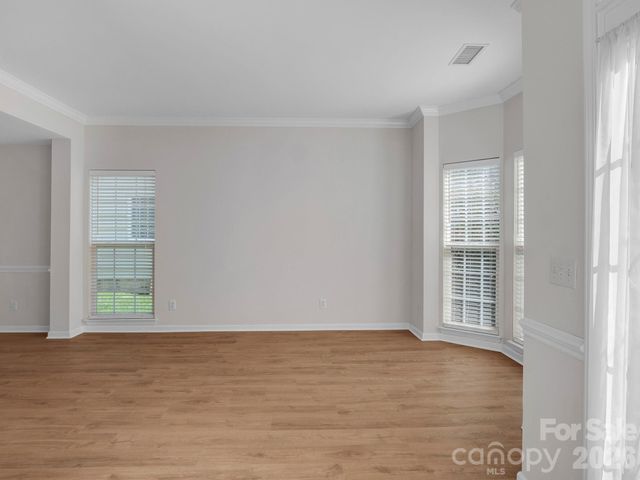 8723 Huntland Court, Charlotte, NC 28277