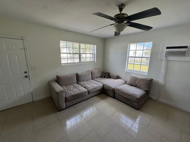 1042 Foster Road, Hallandale Beach, FL 33009