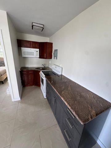 1042 Foster Road, Hallandale Beach, FL 33009