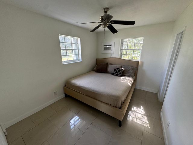 1042 Foster Road, Hallandale Beach, FL 33009