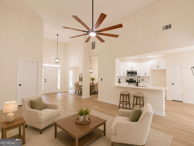 8 Crestview Lane SE, Rome, GA 30161