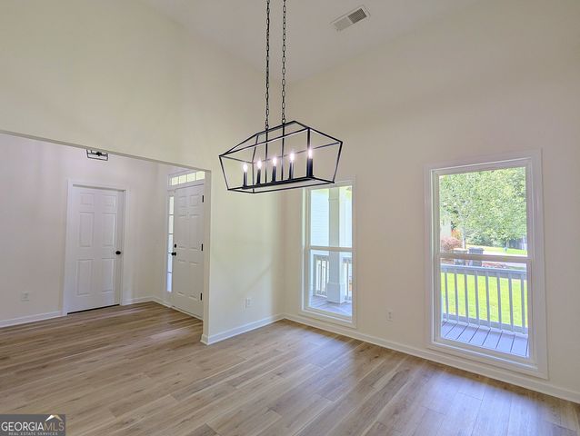 8 Crestview Lane SE, Rome, GA 30161