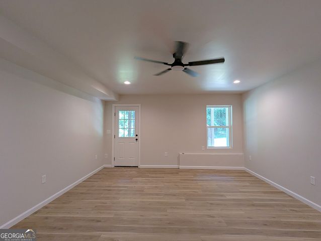 8 Crestview Lane SE, Rome, GA 30161