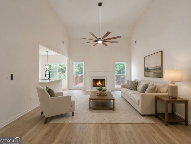 8 Crestview Lane SE, Rome, GA 30161