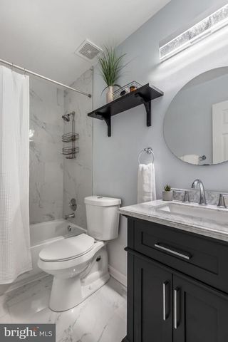 1703 SHERWOOD DR, Fredericksburg, VA 22405