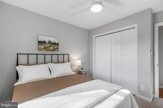 1703 SHERWOOD DR, Fredericksburg, VA 22405