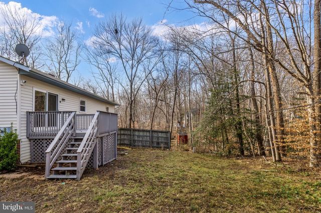 1703 SHERWOOD DR, Fredericksburg, VA 22405