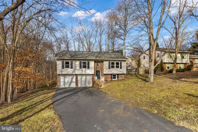 1703 SHERWOOD DR, Fredericksburg, VA 22405