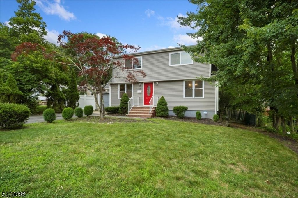 11 Abington Rd, West Orange Twp., NJ 07052