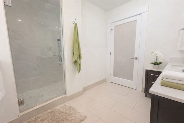 9 Montague Street C, Cambridge, MA 02139