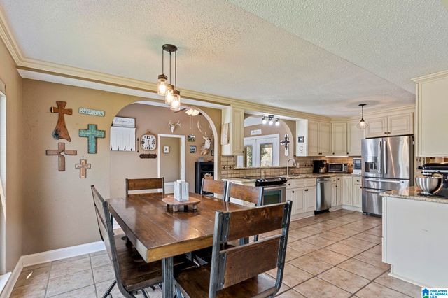 1808 HIGHWAY 191, Jemison, AL 35085