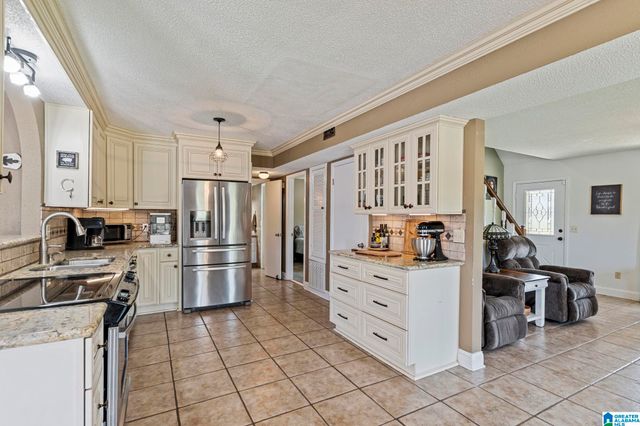 1808 HIGHWAY 191, Jemison, AL 35085