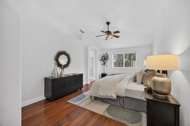 3046 Grizzly Bay, West Sacramento, CA 95691