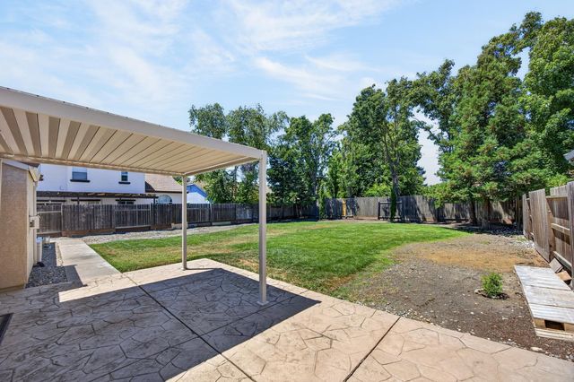 3046 Grizzly Bay, West Sacramento, CA 95691