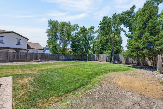 3046 Grizzly Bay, West Sacramento, CA 95691
