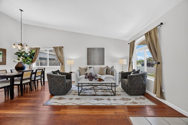 3046 Grizzly Bay, West Sacramento, CA 95691
