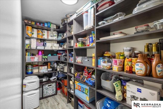 2205 Oriole Drive, Bellevue, NE 68123