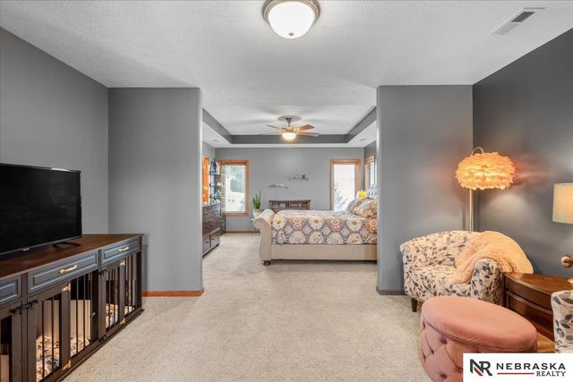 2205 Oriole Drive, Bellevue, NE 68123