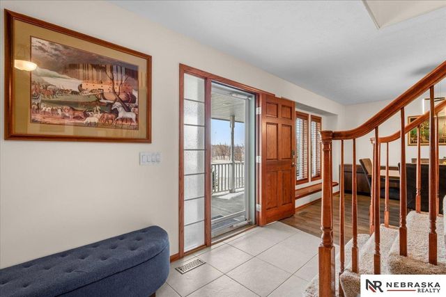 2205 Oriole Drive, Bellevue, NE 68123