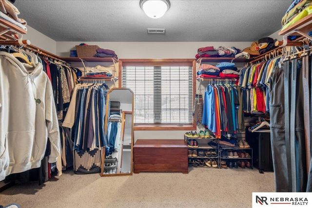 2205 Oriole Drive, Bellevue, NE 68123