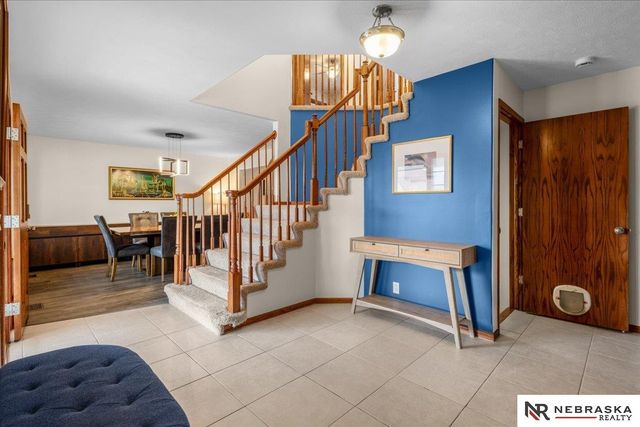 2205 Oriole Drive, Bellevue, NE 68123