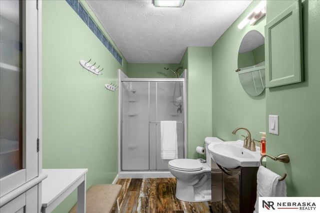 2205 Oriole Drive, Bellevue, NE 68123