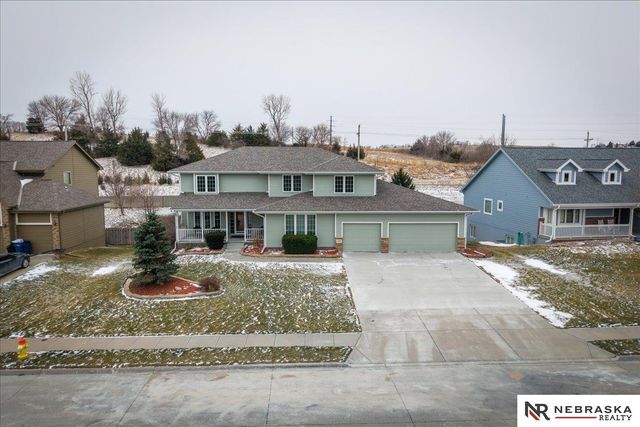 2205 Oriole Drive, Bellevue, NE 68123
